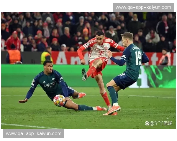 绿茵之巅的权杖之争:拜仁与巴黎的终极博弈,谁才是欧冠真王?