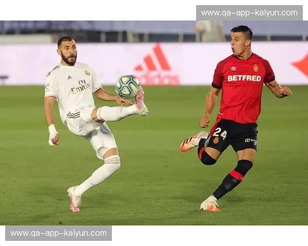 硝烟重燃:火湖大战,经典恩怨与新时代对决的激情碰撞